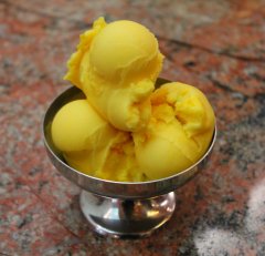 Mango_Eis.JPG